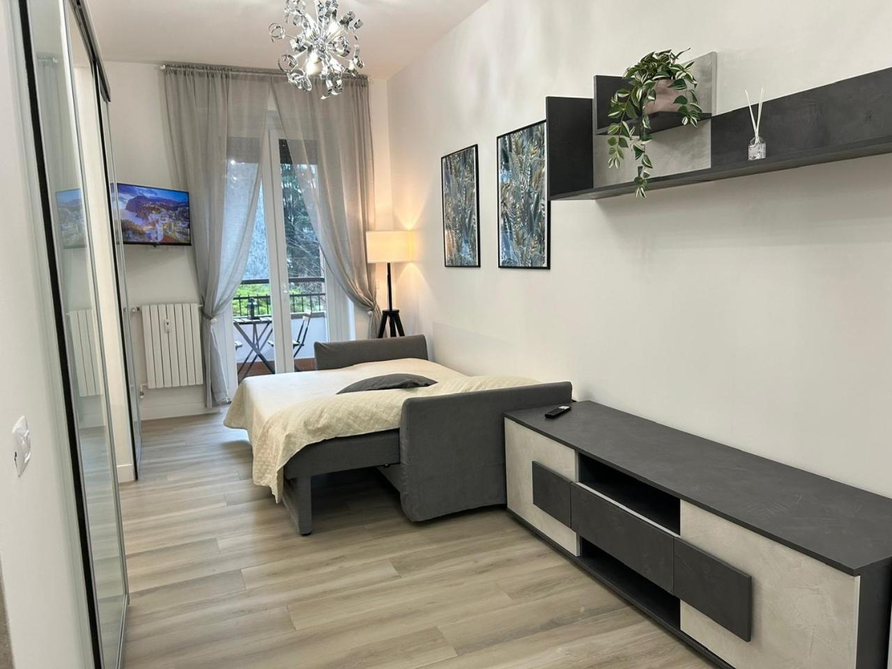 Modern Apartments Mm3 Afforifn Only 15 Min From Duomo Milan Bagian luar foto