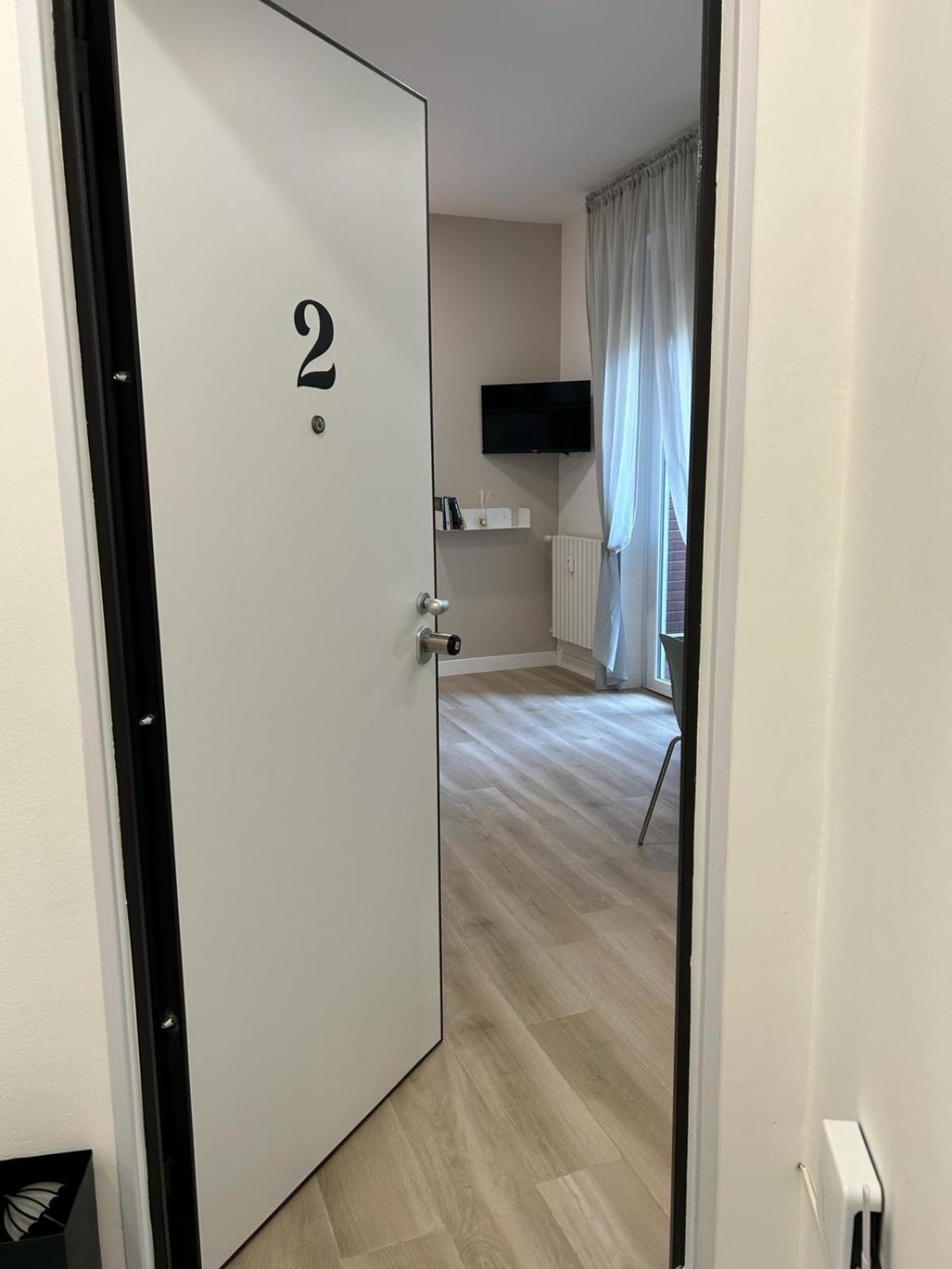 Modern Apartments Mm3 Afforifn Only 15 Min From Duomo Milan Bagian luar foto