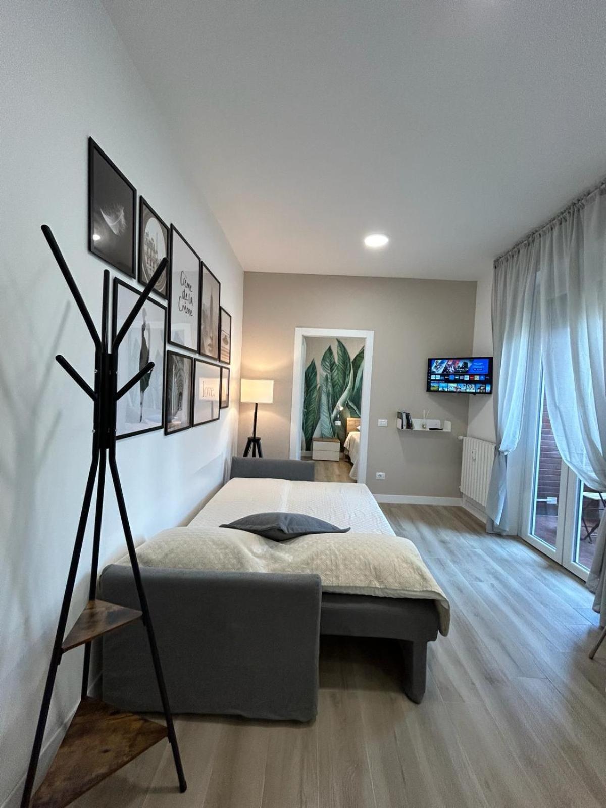 Modern Apartments Mm3 Afforifn Only 15 Min From Duomo Milan Bagian luar foto