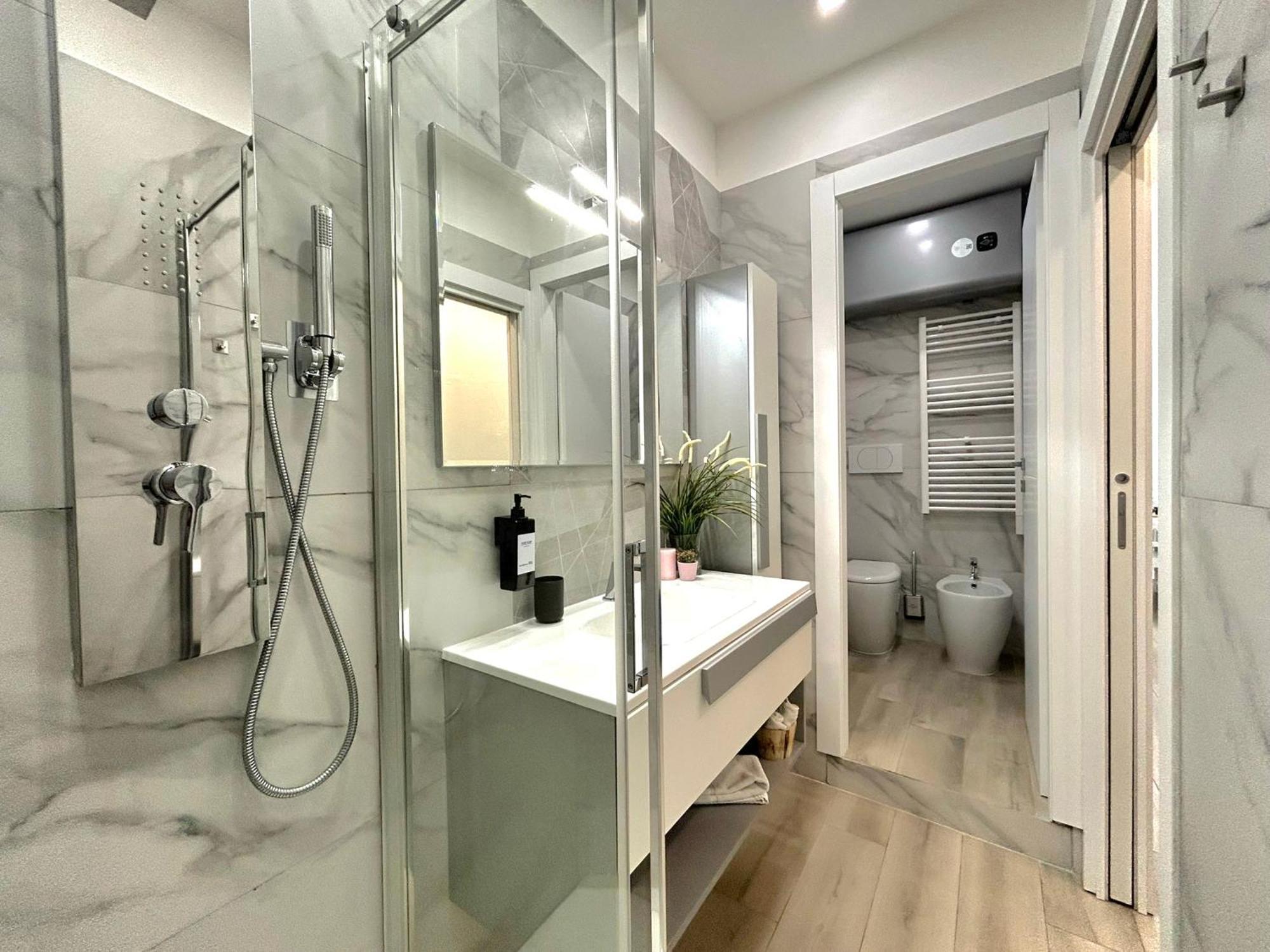 Modern Apartments Mm3 Afforifn Only 15 Min From Duomo Milan Bagian luar foto